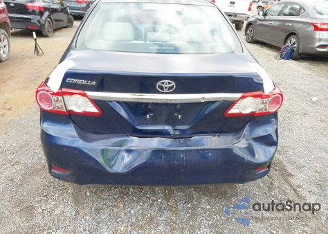 2013 Toyota Corolla S/Le из США, поврежденный, VIN 2T1BU4EE8DC092849